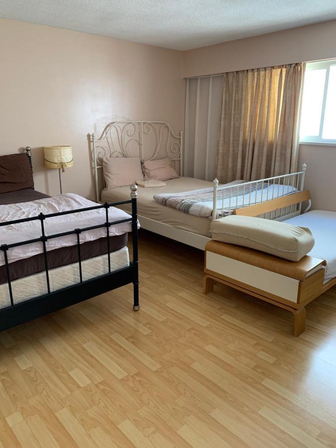 Vancouver Backpacker House - 10 Min Walk To Metrotown Skytrain Station Burnaby Eksteriør bilde