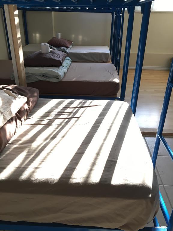 Vancouver Backpacker House - 10 Min Walk To Metrotown Skytrain Station Burnaby Eksteriør bilde